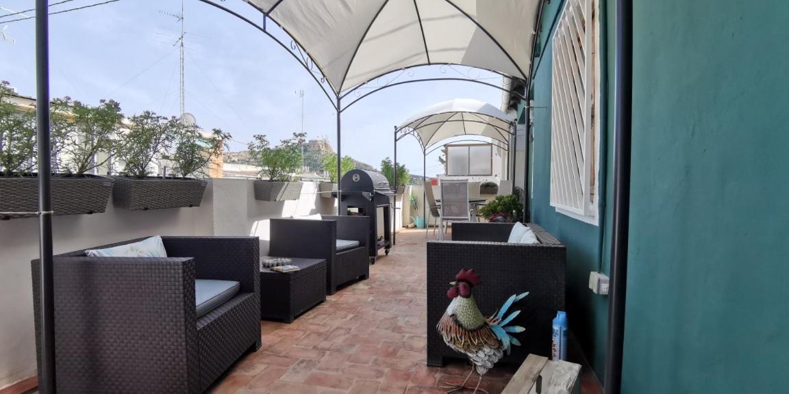 Amazing Penthouse With Views To The Castle Lägenhet Alicante Exteriör bild