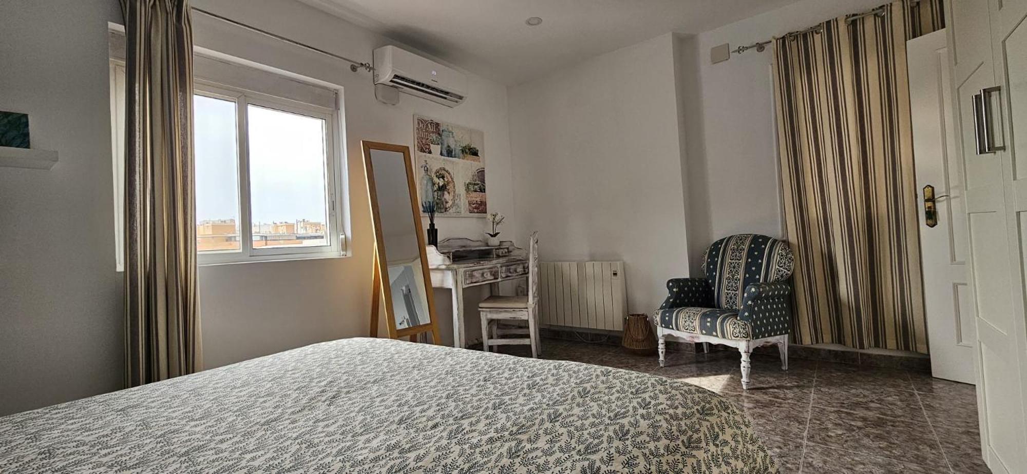 Amazing Penthouse With Views To The Castle Lägenhet Alicante Exteriör bild